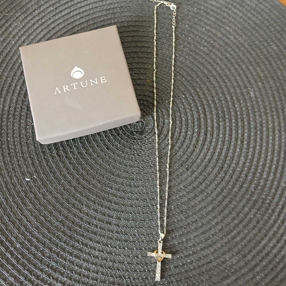White Gold Rhodium Plated Cross Necklace Adorned With Swarovski Crystals